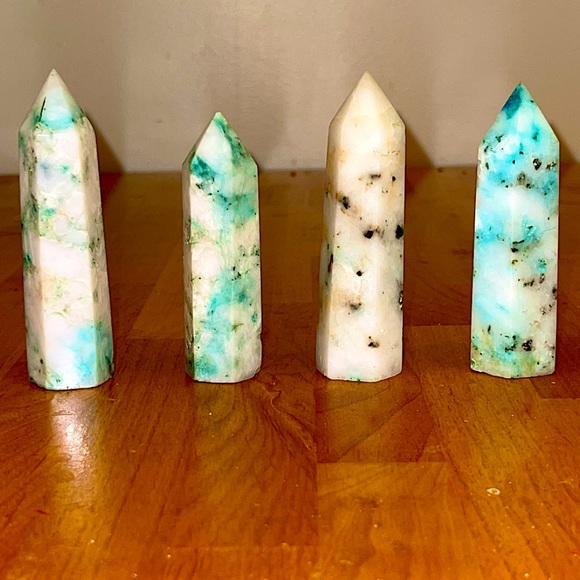 Obelisk Chrysocolla in Quartz w/ Azurite, Phoenix Towers - Picture 9 of 15